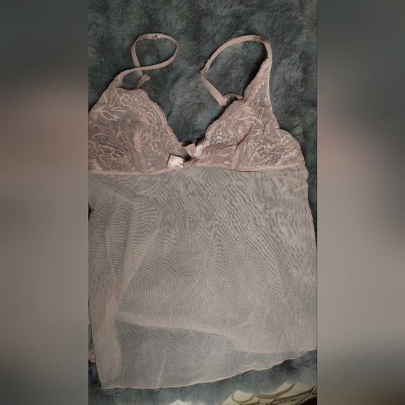 Elegant Lace Sheer Pink And Teal Tanks Preloved Sz L Cropped Fit US M - Picture 5 of 9